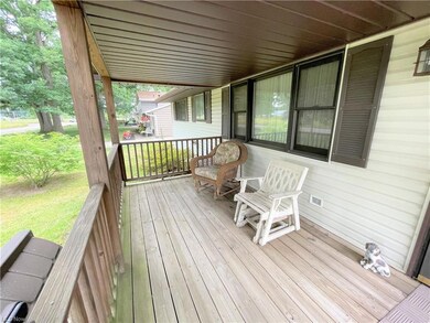 1877 E 39th Ct, Lorain, OH 44055 - photo 5