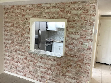 9235 SW 8th St unit 5090, Boca Raton, FL 33428 - photo 3