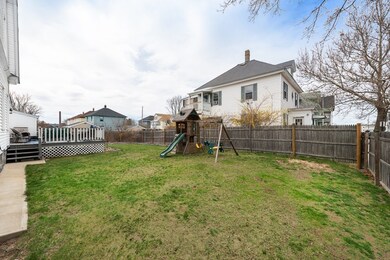 214 W 6th St, Lowell, MA 01850 - photo 2