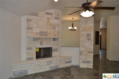 1118 Lutheran Church Rd, Copperas Cove, TX 76522 - photo 6