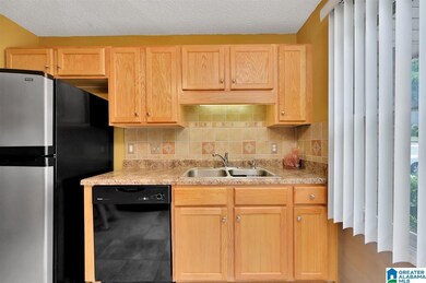 5178 Falling Creek Ln, Birmingham, AL 35235 - photo 7