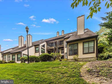 3800 Ski Lodge Dr unit 210, Burtonsville, MD 20866 - photo 4