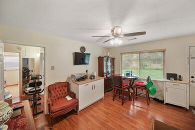 Dining room table area