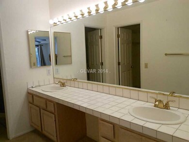 Master Bath/Spa.