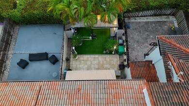 14738 SW 9th Ln, Miami, FL 33194 - photo 5