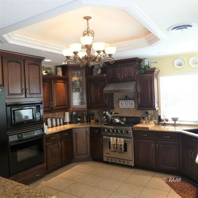 Gorgeous kitchen