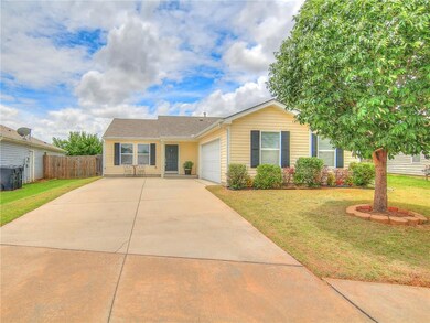 9417 Checkerbloom Dr, Oklahoma City, OK 73165 - photo 2