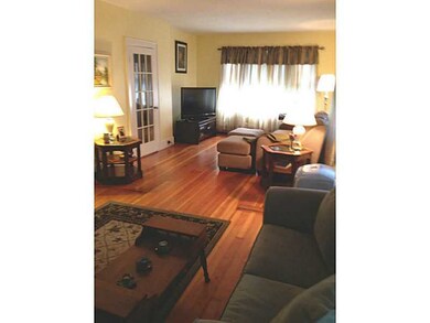 145 Summer St, Woonsocket, RI 02895 - photo 4