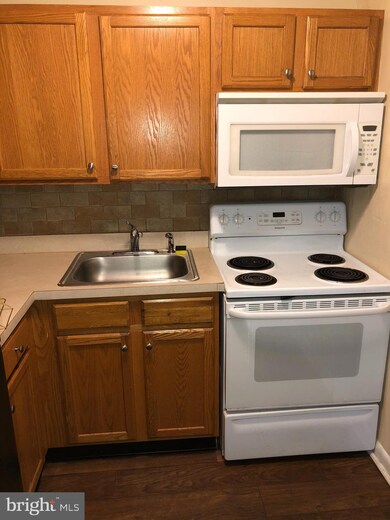 100 E Glenolden Ave unit A21, Glenolden, PA 19036 - photo 6