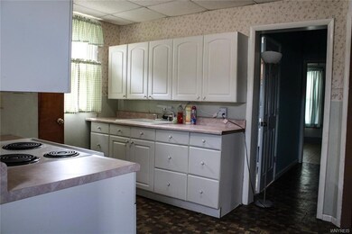 111 Fredericka St, North Tonawanda, NY 14120 - photo 4