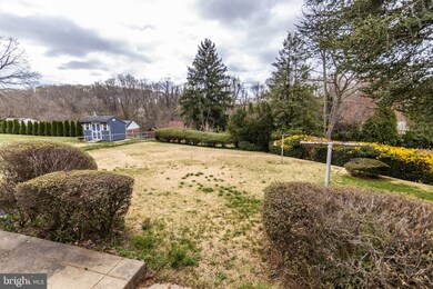 4950 Jackson Dr, Brookhaven, PA 19015 - photo 5