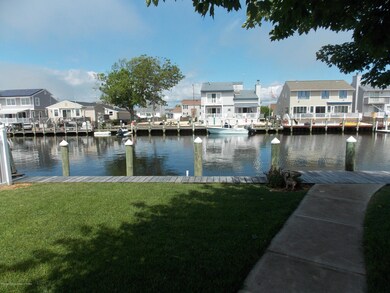 24 Carlyle Dr, Bayville, NJ 08721 - photo 2