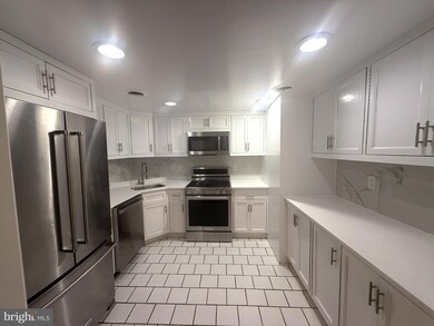 606 Cooper Landing Rd unit B-2K, Cherry Hill, NJ 08002 - photo 4