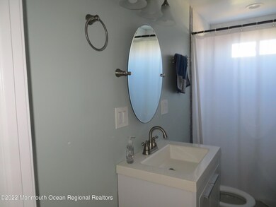 567 Ocean Rd, Spring Lake, NJ 07762 - photo 5