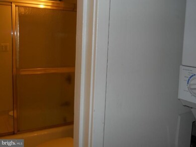 8611 Sacramento Dr unit 1/861, Alexandria, VA 22309 - photo 7