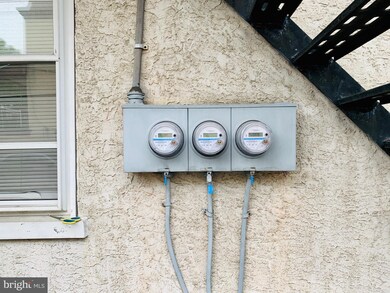 1233 Spring St, Reading, PA 19604 - photo 7