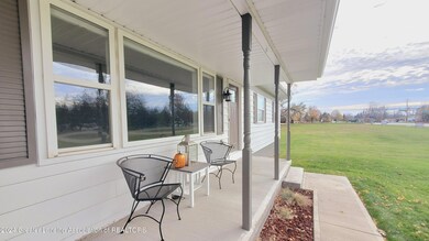 611 S Canal Rd, Lansing, MI 48917 - photo 4