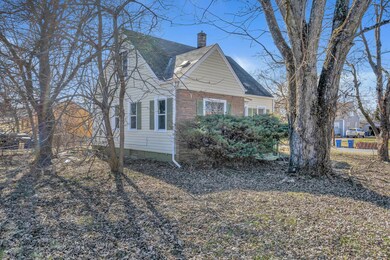 f8_2197_Delavan_33