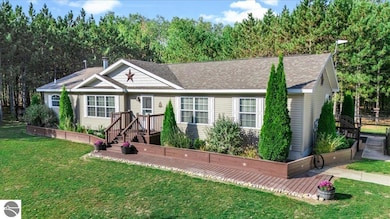 6440 Webb Rd, Hale, MI 48739 - photo 3