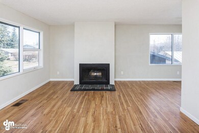 07-LivingRoom