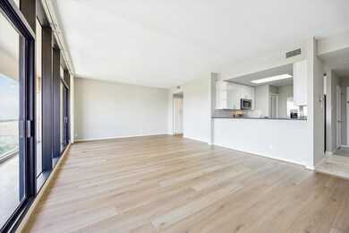 The Parklane unit 9A, Houston, TX 77004 - photo 6