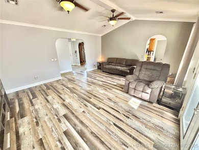 1801 E Willow Dr, Stigler, OK 74462 - photo 6