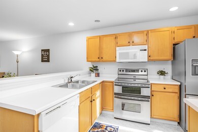 205 Juniper Dr, South Burlington, VT 05403 - photo 4