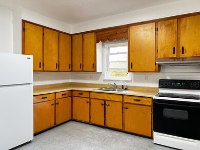 223 Pine St, Coshocton, OH 43812 - photo 4