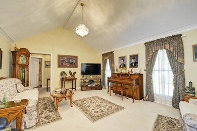 266 Matthew Bleemel Dr, Mount Washington, KY 40047 - photo 5