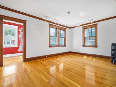 27 Goldsmith St unit 3, Jamaica Plain, MA 02130 - photo 4