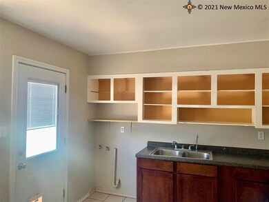 1816 N Grayson St, Hobbs, NM 88240 - photo 5