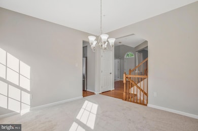 8127 Grayden Ln, Brandywine, MD 20613 - photo 5