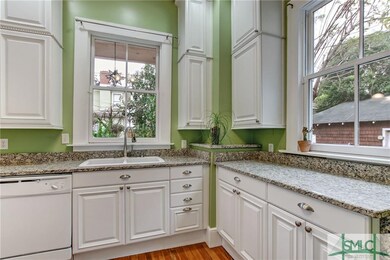 609 E 40th St, Savannah, GA 31401 - photo 6