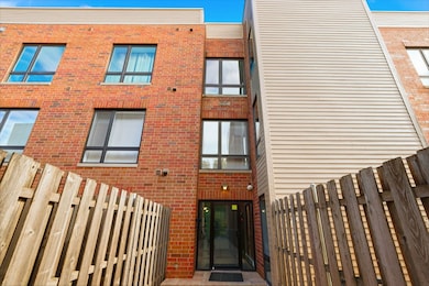 645 Custer Ave unit 103, Evanston, IL 60202 - photo 3