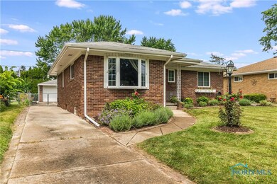 4327 288th St, Toledo, OH 43611 - photo 3