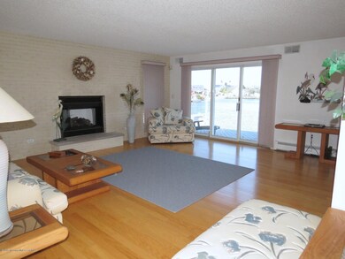 1212 Varuna Dr, Forked River, NJ 08731 - photo 3