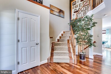 6449 Coxwold Dr, Elkridge, MD 21075 - photo 2