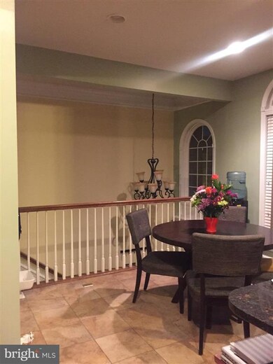 14539 Crossfield Way, Woodbridge, VA 22191 - photo 4