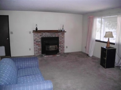 720 Chestnut St, Central Point, OR 97502 - photo 5