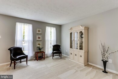 6404 Grateful Heart Gate, Columbia, MD 21044 - photo 3