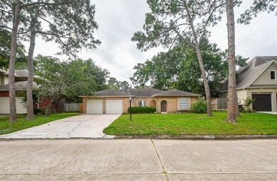 14027 Queensbury Ln, Houston, TX 77079 - photo 2