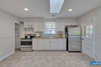 301 Georgetown Rd unit A, Charlottesville, VA 22901 - photo 7