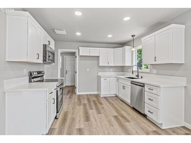 337 27th Ave, Longview, WA 98632 - photo 6