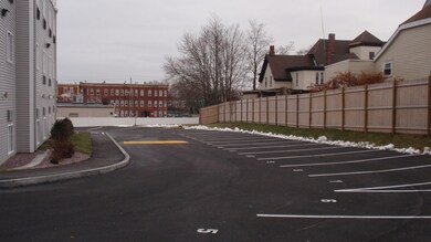 20 W Rosseter St unit 11, Brockton, MA 02301 - photo 4