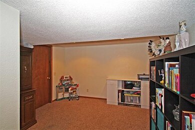 661 Janesville St, Oregon, WI 53575 - photo 6