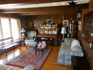 6 Pamela Dr, Greenville, RI 02828 - photo 4