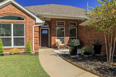 9101 Trail Wood Dr, North Richland Hills, TX 76182 - photo 5