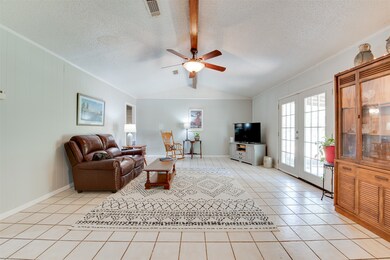 621 N Fairview Cir, Alvin, TX 77511 - photo 6