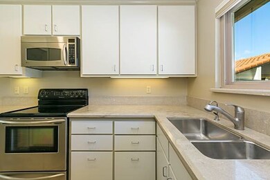 337 Orwell Ln, Encinitas, CA 92024 - photo 7