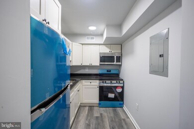 1300-1302 Morris Rd SE unit A8, Washington, DC 20020 - photo 7